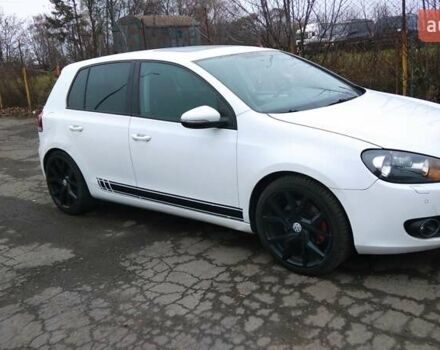 Белый Фольксваген Гольф ГТИ, объемом двигателя 1.4 л и пробегом 210 тыс. км за 5600 $, фото 11 на Automoto.ua
