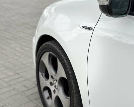 Фольксваген Гольф ГТИ 2010 в Кропивницком (Кировограде) на Automoto.ua Белый Фольксваген Гольф ГТИ, объемом двигателя 1.98 л и пробегом 213 тыс. км за 9700 $, фото 11 на Automoto.ua