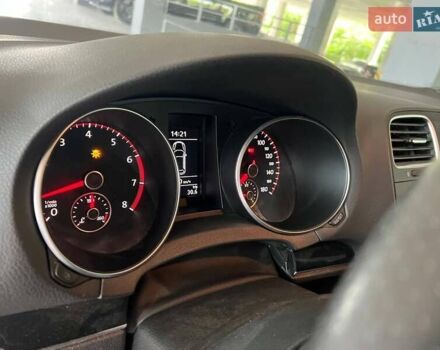 Білий Фольксваген Гольф ГТІ, об'ємом двигуна 1.98 л та пробігом 278 тис. км за 9200 $, фото 6 на Automoto.ua