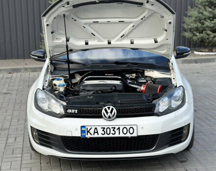 Фольксваген Гольф ГТИ 2010 в Кропивницком (Кировограде) на Automoto.ua Белый Фольксваген Гольф ГТИ, объемом двигателя 1.98 л и пробегом 213 тыс. км за 9700 $, фото 15 на Automoto.ua