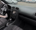 Белый Фольксваген Гольф ГТИ, объемом двигателя 2 л и пробегом 228 тыс. км за 9999 $, фото 8 на Automoto.ua