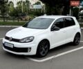 Белый Фольксваген Гольф ГТИ, объемом двигателя 1.98 л и пробегом 201 тыс. км за 10400 $, фото 1 на Automoto.ua