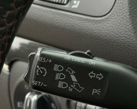 Белый Фольксваген Гольф ГТИ, объемом двигателя 2 л и пробегом 228 тыс. км за 9999 $, фото 23 на Automoto.ua