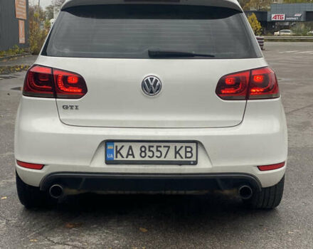 Белый Фольксваген Гольф ГТИ, объемом двигателя 1.98 л и пробегом 209 тыс. км за 9900 $, фото 6 на Automoto.ua