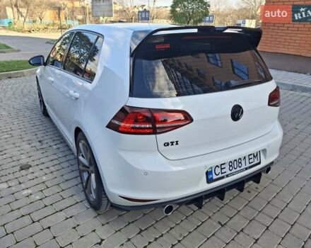 Белый Фольксваген Гольф ГТИ, объемом двигателя 1.98 л и пробегом 175 тыс. км за 14300 $, фото 13 на Automoto.ua
