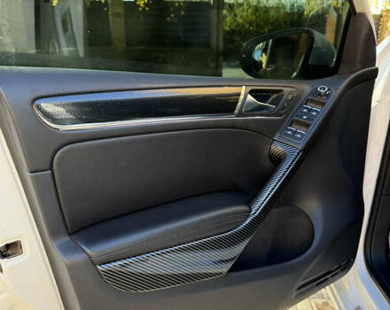 Фольксваген Гольф ГТИ 2013 в Жмеренке на Automoto.ua Белый Фольксваген Гольф ГТИ, объемом двигателя 2 л и пробегом 261 тыс. км за 11000 $, фото 11 на Automoto.ua