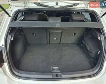 Белый Фольксваген Гольф ГТИ, объемом двигателя 1.98 л и пробегом 175 тыс. км за 14300 $, фото 24 на Automoto.ua