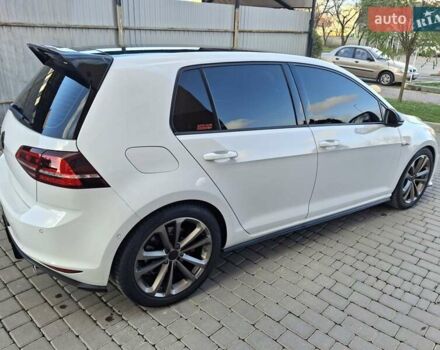 Белый Фольксваген Гольф ГТИ, объемом двигателя 1.98 л и пробегом 175 тыс. км за 14300 $, фото 8 на Automoto.ua
