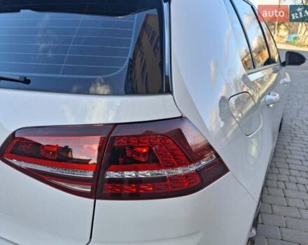 Белый Фольксваген Гольф ГТИ, объемом двигателя 1.98 л и пробегом 175 тыс. км за 14300 $, фото 22 на Automoto.ua