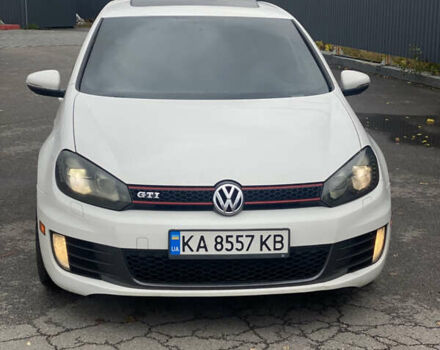 Белый Фольксваген Гольф ГТИ, объемом двигателя 1.98 л и пробегом 209 тыс. км за 10700 $, фото 1 на Automoto.ua