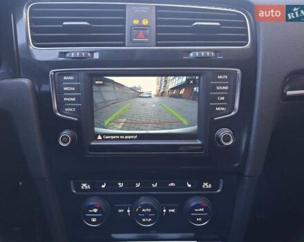 Белый Фольксваген Гольф ГТИ, объемом двигателя 1.98 л и пробегом 175 тыс. км за 14300 $, фото 39 на Automoto.ua