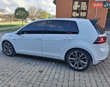 Белый Фольксваген Гольф ГТИ, объемом двигателя 1.98 л и пробегом 175 тыс. км за 14300 $, фото 15 на Automoto.ua