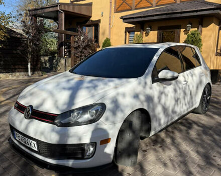 Фольксваген Гольф ГТИ 2013 в Жмеренке на Automoto.ua Белый Фольксваген Гольф ГТИ, объемом двигателя 2 л и пробегом 261 тыс. км за 11000 $, фото 9 на Automoto.ua