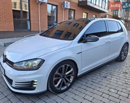 Белый Фольксваген Гольф ГТИ, объемом двигателя 1.98 л и пробегом 175 тыс. км за 14300 $, фото 18 на Automoto.ua