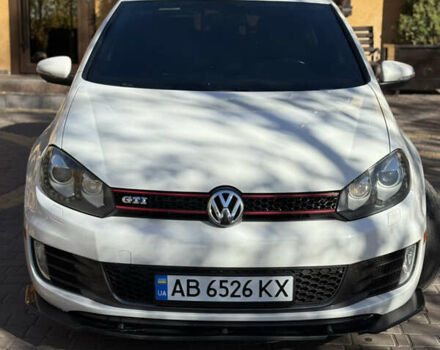 Фольксваген Гольф ГТИ 2013 в Жмеренке на Automoto.ua Белый Фольксваген Гольф ГТИ, объемом двигателя 2 л и пробегом 261 тыс. км за 11000 $, фото 1 на Automoto.ua