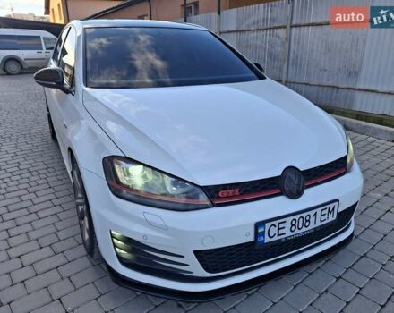 Белый Фольксваген Гольф ГТИ, объемом двигателя 1.98 л и пробегом 175 тыс. км за 14300 $, фото 1 на Automoto.ua