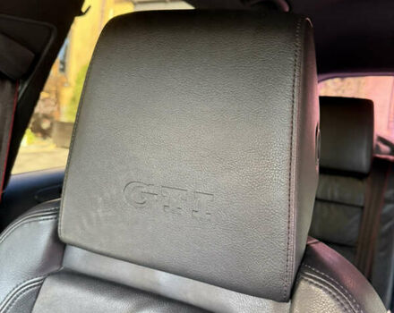 Фольксваген Гольф ГТИ 2013 в Жмеренке на Automoto.ua Белый Фольксваген Гольф ГТИ, объемом двигателя 2 л и пробегом 261 тыс. км за 11000 $, фото 14 на Automoto.ua