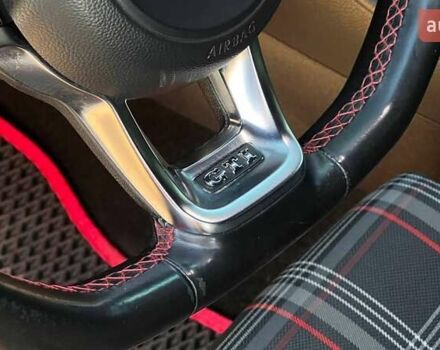 Білий Фольксваген Гольф ГТІ, об'ємом двигуна 1.98 л та пробігом 194 тис. км за 15700 $, фото 17 на Automoto.ua