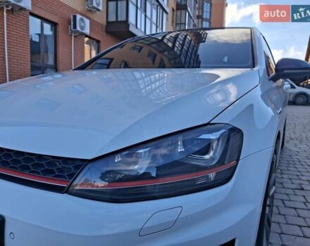 Белый Фольксваген Гольф ГТИ, объемом двигателя 1.98 л и пробегом 175 тыс. км за 14300 $, фото 20 на Automoto.ua