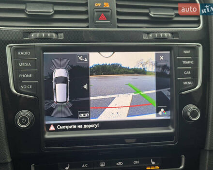 Белый Фольксваген Гольф ГТИ, объемом двигателя 1.98 л и пробегом 183 тыс. км за 13999 $, фото 28 на Automoto.ua