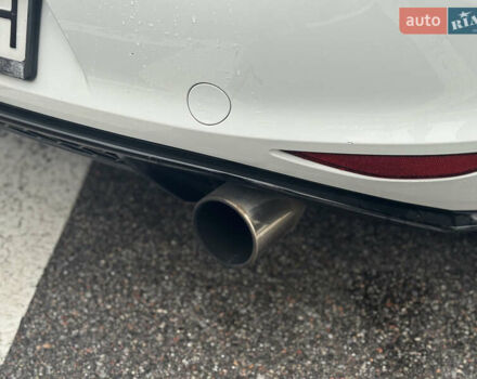 Белый Фольксваген Гольф ГТИ, объемом двигателя 1.98 л и пробегом 183 тыс. км за 13999 $, фото 11 на Automoto.ua