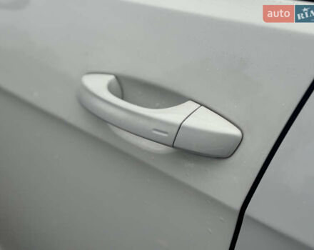 Белый Фольксваген Гольф ГТИ, объемом двигателя 1.98 л и пробегом 183 тыс. км за 13999 $, фото 12 на Automoto.ua