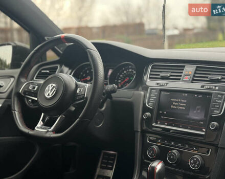 Белый Фольксваген Гольф ГТИ, объемом двигателя 1.98 л и пробегом 183 тыс. км за 13999 $, фото 37 на Automoto.ua