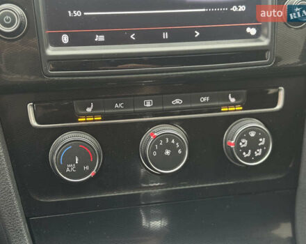 Белый Фольксваген Гольф ГТИ, объемом двигателя 1.98 л и пробегом 183 тыс. км за 13999 $, фото 27 на Automoto.ua