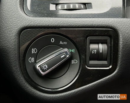 Белый Фольксваген Гольф ГТИ, объемом двигателя 2 л и пробегом 65 тыс. км за 14600 $, фото 15 на Automoto.ua