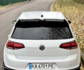 Белый Фольксваген Гольф ГТИ, объемом двигателя 2 л и пробегом 175 тыс. км за 13999 $, фото 4 на Automoto.ua