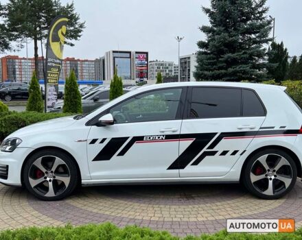 Белый Фольксваген Гольф ГТИ, объемом двигателя 2 л и пробегом 65 тыс. км за 14600 $, фото 3 на Automoto.ua