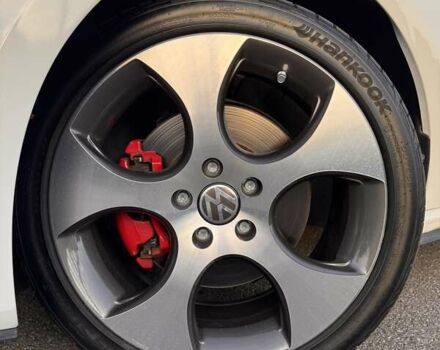 Білий Фольксваген Гольф ГТІ, об'ємом двигуна 1.98 л та пробігом 105 тис. км за 15000 $, фото 10 на Automoto.ua