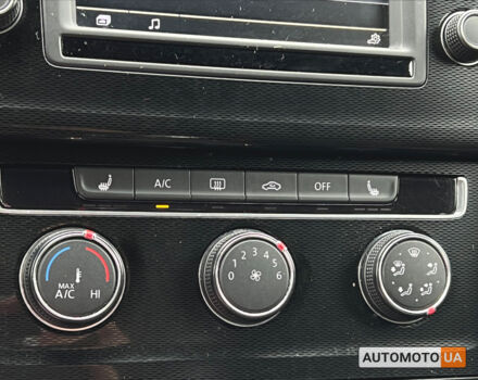 Белый Фольксваген Гольф ГТИ, объемом двигателя 2 л и пробегом 65 тыс. км за 14600 $, фото 18 на Automoto.ua