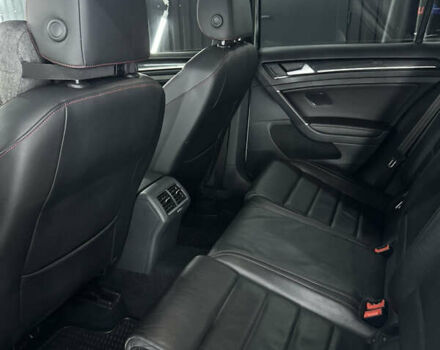 Белый Фольксваген Гольф ГТИ, объемом двигателя 1.98 л и пробегом 140 тыс. км за 15000 $, фото 7 на Automoto.ua