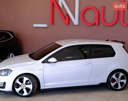 Белый Фольксваген Гольф ГТИ, объемом двигателя 2 л и пробегом 194 тыс. км за 11900 $, фото 11 на Automoto.ua