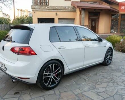 Белый Фольксваген Гольф ГТИ, объемом двигателя 1.98 л и пробегом 82 тыс. км за 14800 $, фото 13 на Automoto.ua