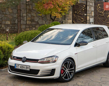 Белый Фольксваген Гольф ГТИ, объемом двигателя 1.98 л и пробегом 82 тыс. км за 14800 $, фото 4 на Automoto.ua