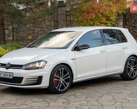 Белый Фольксваген Гольф ГТИ, объемом двигателя 1.98 л и пробегом 82 тыс. км за 14800 $, фото 3 на Automoto.ua