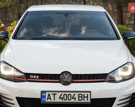 Белый Фольксваген Гольф ГТИ, объемом двигателя 1.98 л и пробегом 82 тыс. км за 14800 $, фото 33 на Automoto.ua