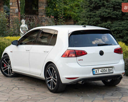 Белый Фольксваген Гольф ГТИ, объемом двигателя 1.98 л и пробегом 82 тыс. км за 14800 $, фото 10 на Automoto.ua