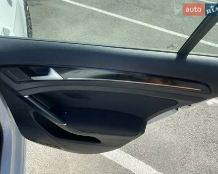 Белый Фольксваген Гольф ГТИ, объемом двигателя 1.98 л и пробегом 86 тыс. км за 15600 $, фото 10 на Automoto.ua