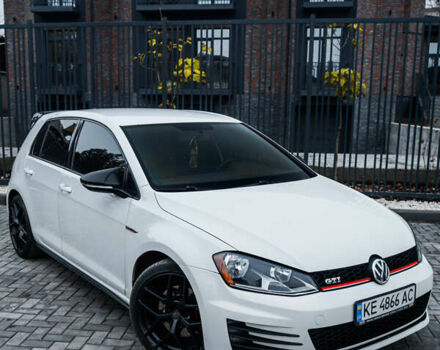 Белый Фольксваген Гольф ГТИ, объемом двигателя 1.98 л и пробегом 104 тыс. км за 13900 $, фото 1 на Automoto.ua