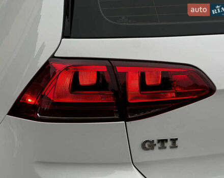 Білий Фольксваген Гольф ГТІ, об'ємом двигуна 1.98 л та пробігом 59 тис. км за 17500 $, фото 20 на Automoto.ua