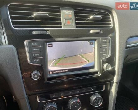 Белый Фольксваген Гольф ГТИ, объемом двигателя 1.98 л и пробегом 84 тыс. км за 13600 $, фото 22 на Automoto.ua