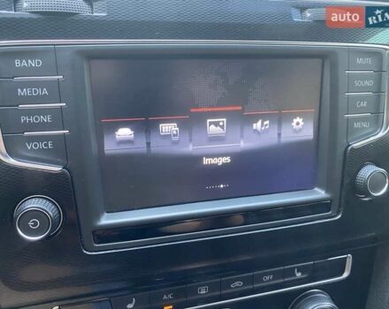 Белый Фольксваген Гольф ГТИ, объемом двигателя 1.98 л и пробегом 86 тыс. км за 15600 $, фото 29 на Automoto.ua