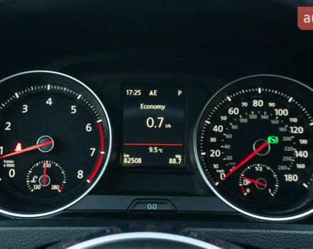 Белый Фольксваген Гольф ГТИ, объемом двигателя 1.98 л и пробегом 82 тыс. км за 14800 $, фото 48 на Automoto.ua