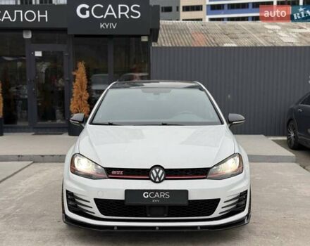 Белый Фольксваген Гольф ГТИ, объемом двигателя 1.98 л и пробегом 42 тыс. км за 17900 $, фото 1 на Automoto.ua