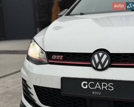 Белый Фольксваген Гольф ГТИ, объемом двигателя 1.98 л и пробегом 42 тыс. км за 17900 $, фото 8 на Automoto.ua
