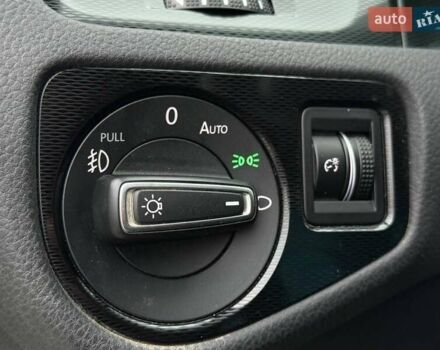 Белый Фольксваген Гольф ГТИ, объемом двигателя 1.98 л и пробегом 42 тыс. км за 17900 $, фото 16 на Automoto.ua