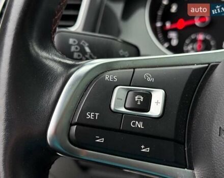 Белый Фольксваген Гольф ГТИ, объемом двигателя 1.98 л и пробегом 42 тыс. км за 17900 $, фото 19 на Automoto.ua